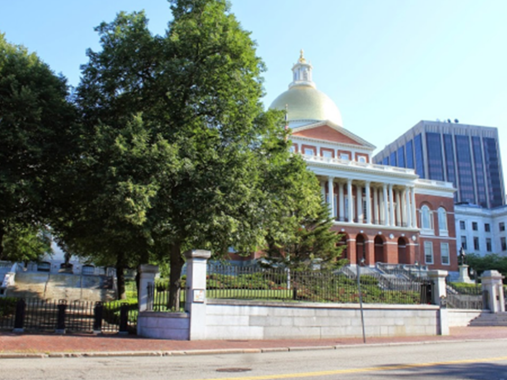 Beacon Hill, Boston - What to see, location, State House